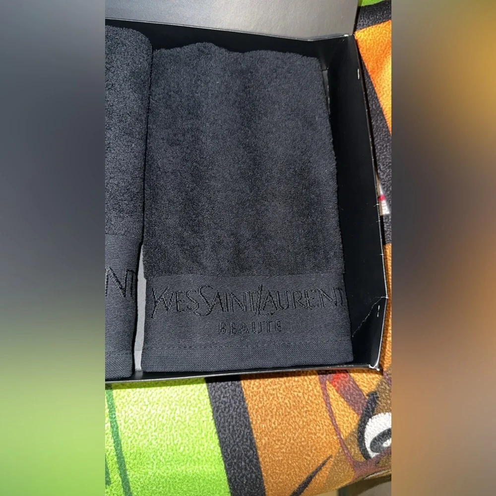 YSL Beauté Black Towel Set NIB